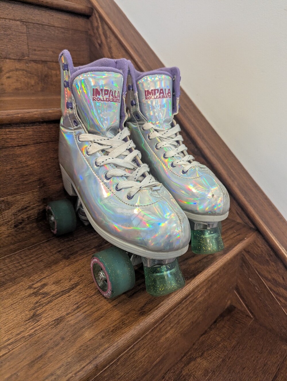Impala Quad Skate Holographic Rollschuhe Roller Figureskates EUR 41 /US10/UK 9